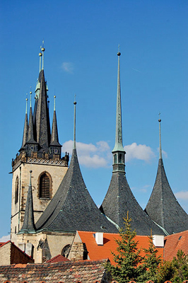 Церковь святого Николая в Лоуни (Kostel sv. Mikuláše)