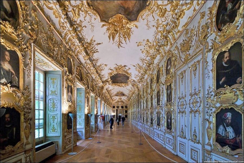 Франсуа де Кювилье. Богато декорированные покои&nbsp; в Мюнхенской Резиденции.