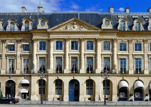 Отель де Вендом (D&rsquo;hotel de Vendome, 1707 г.)